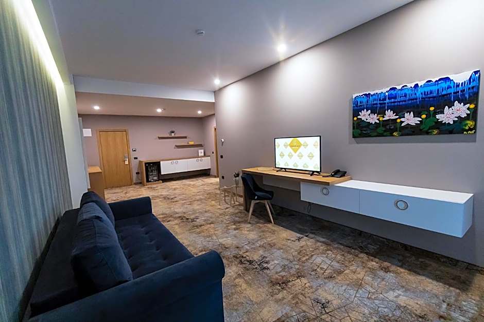 GRAND VIEW Hotel & Suites Copou