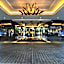 Renaissance by Marriott Chicago Downtown Hotel