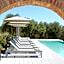 Borgo 69 Villas & Suites