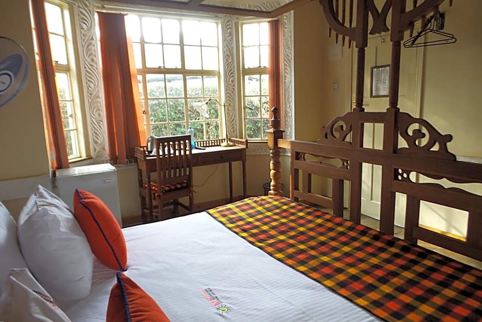 Parklands Shade Hotel