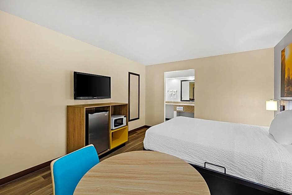Days Inn by Wyndham Tucson Airport