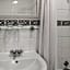 Heathlands Hotel
