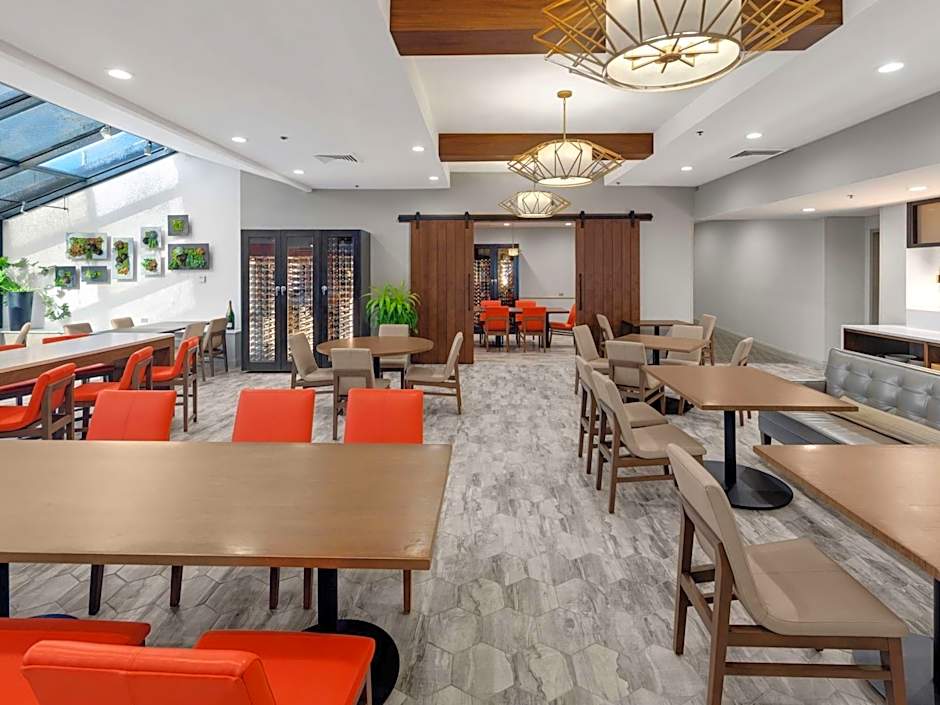 Hilton Chicago/Oak Lawn