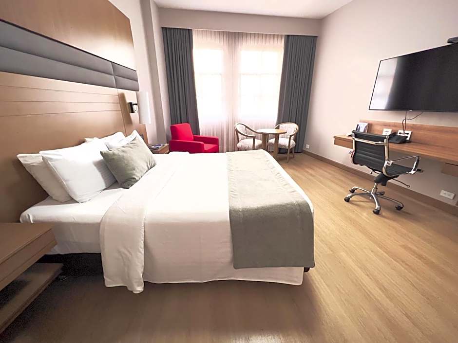 Hotel Dann Carlton Cali
