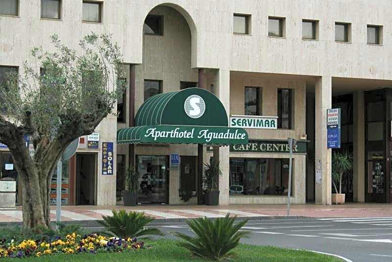 Photo 1 of 34 of Apartahotel Aguadulce