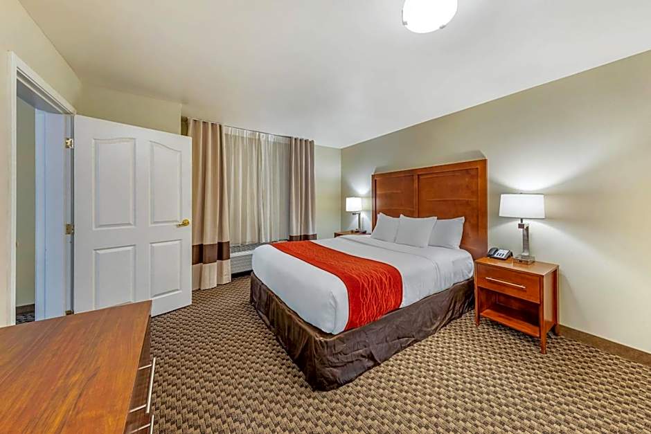 Comfort Inn & Suites Lancaster Antelope Valley