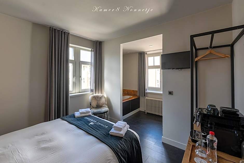 Hotel Bonne Auberge (Adults Only)