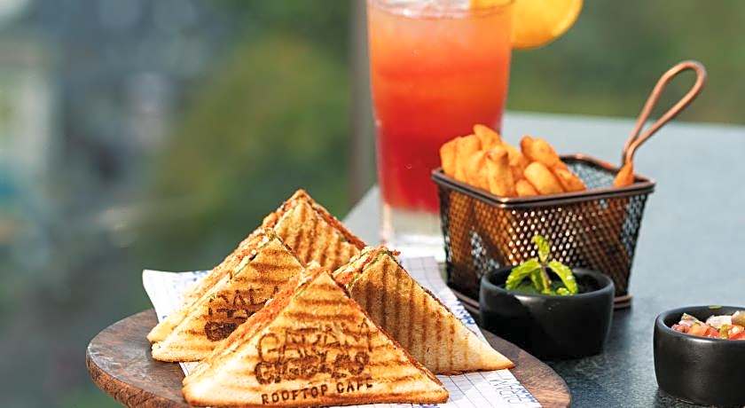 Hotel Marasa Sarovar Portico - Rajkot