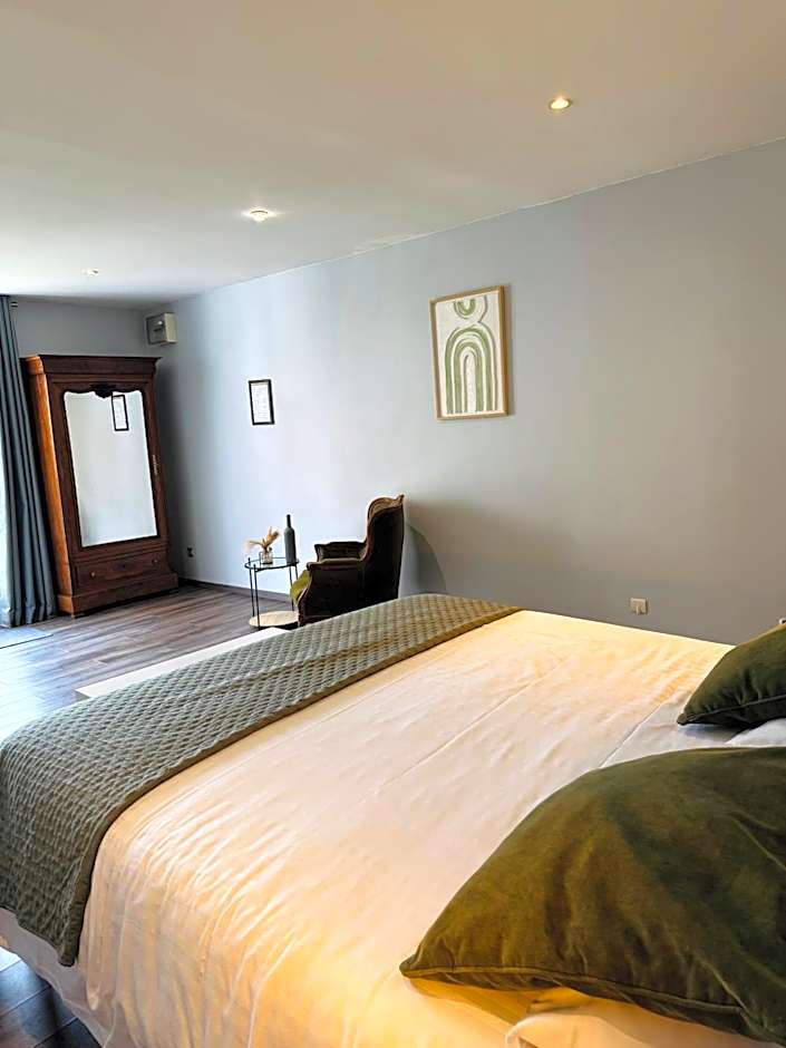 Hotel Joly