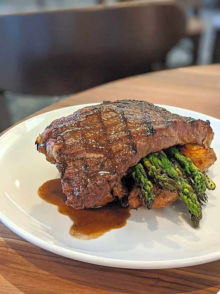 Holiday Inn - Portland - Columbia Riverfront By IHG