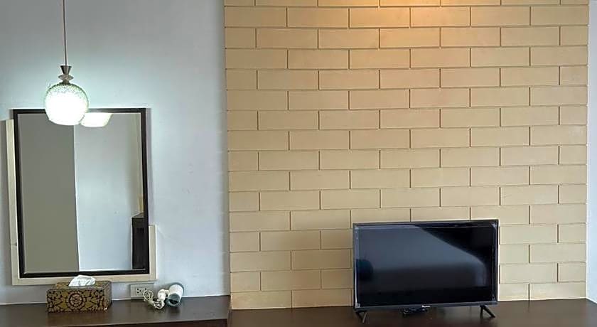 Grand Phranakhon Hotel