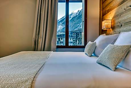 Superior Double Room Mountain View