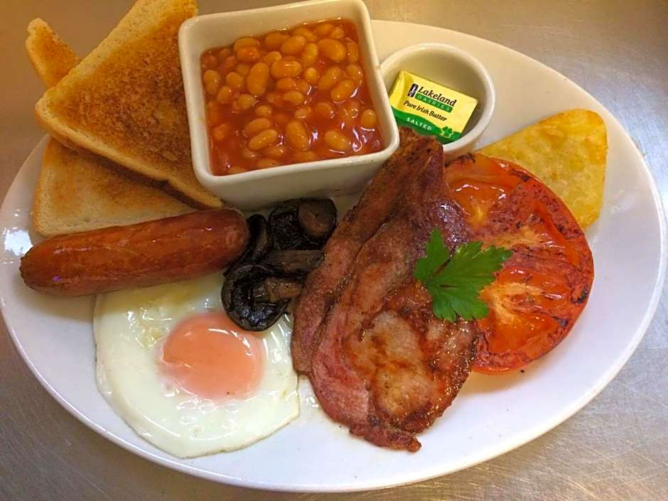 The Bear On The Square