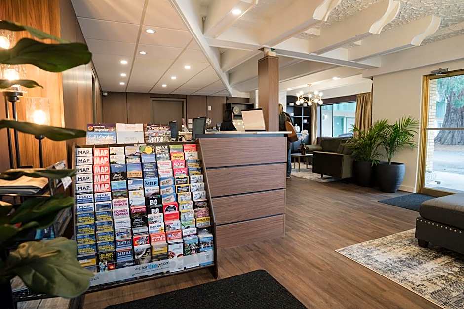 Robin Hood Inn and Suites