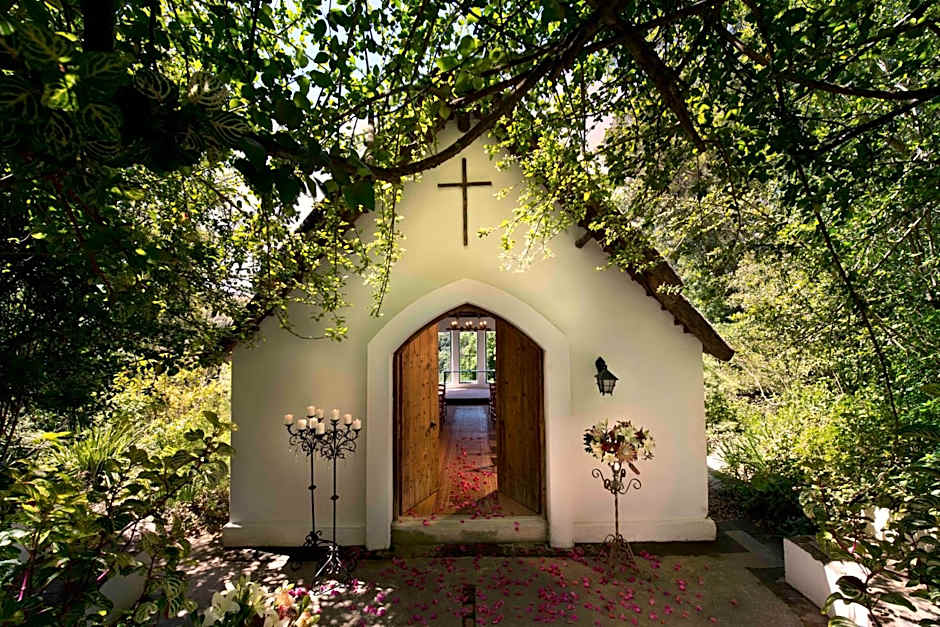 Hunters Country House