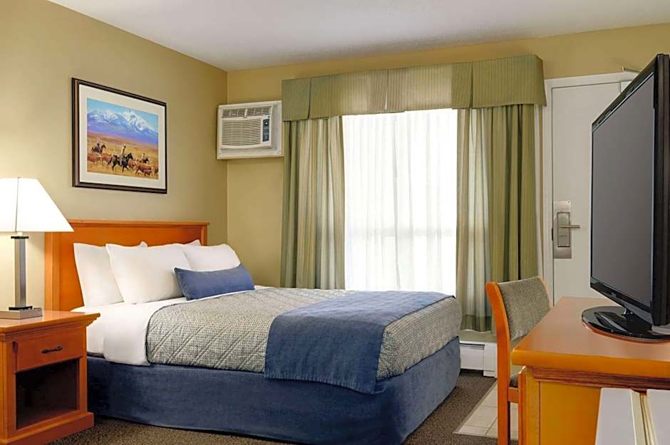 Travelodge by Wyndham Edson