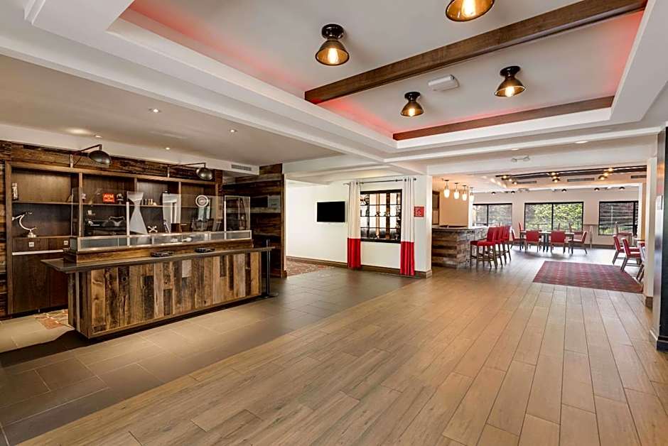 The Crossroads Hotel - Newburgh