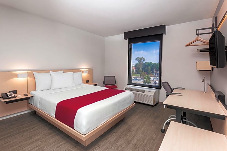 City Express by Marriott Leon