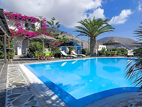 Holiday Beach Resort