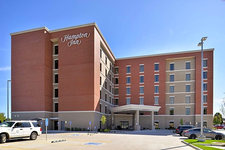 Hampton Inn By Hilton Cedar Falls Downtown, IA
