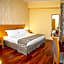Riviera Hotel