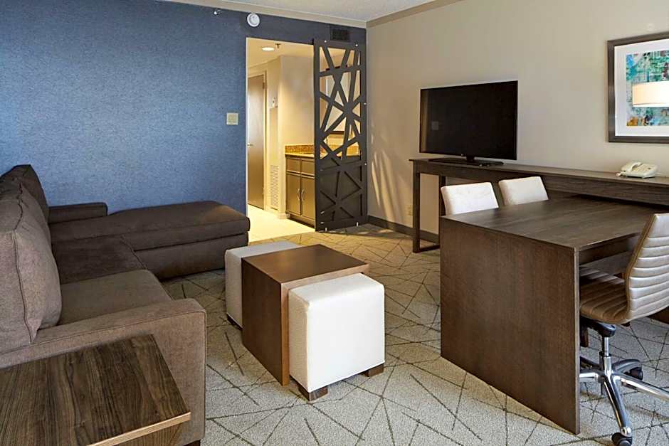 Embassy Suites By Hilton Hotel Atlanta-Galleria