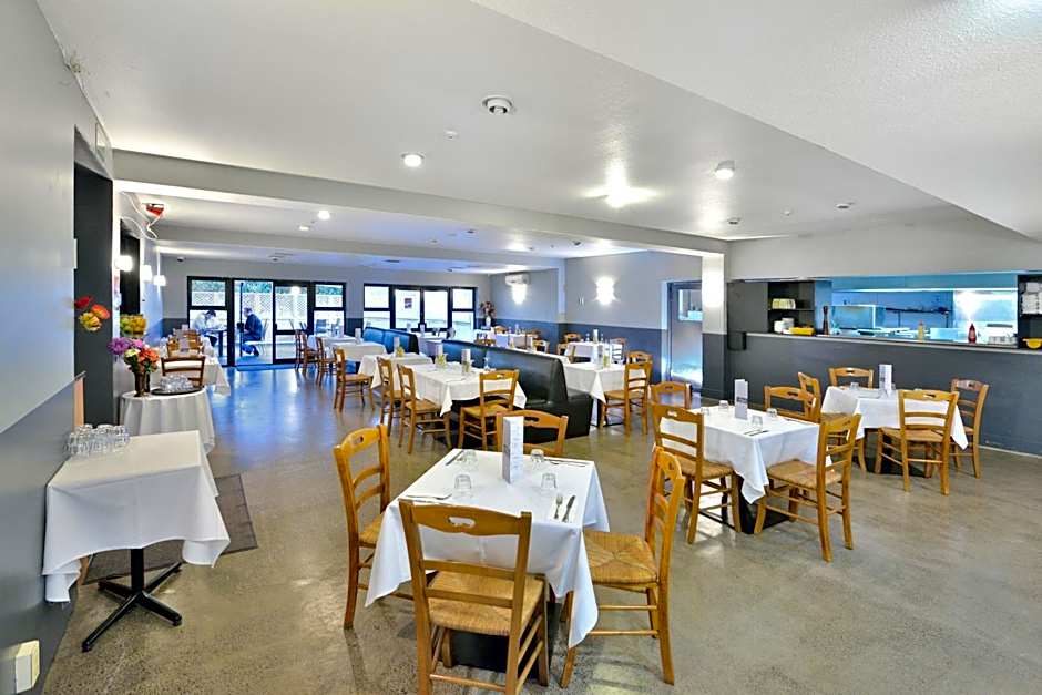 Manukau Hotel & Conference Centre