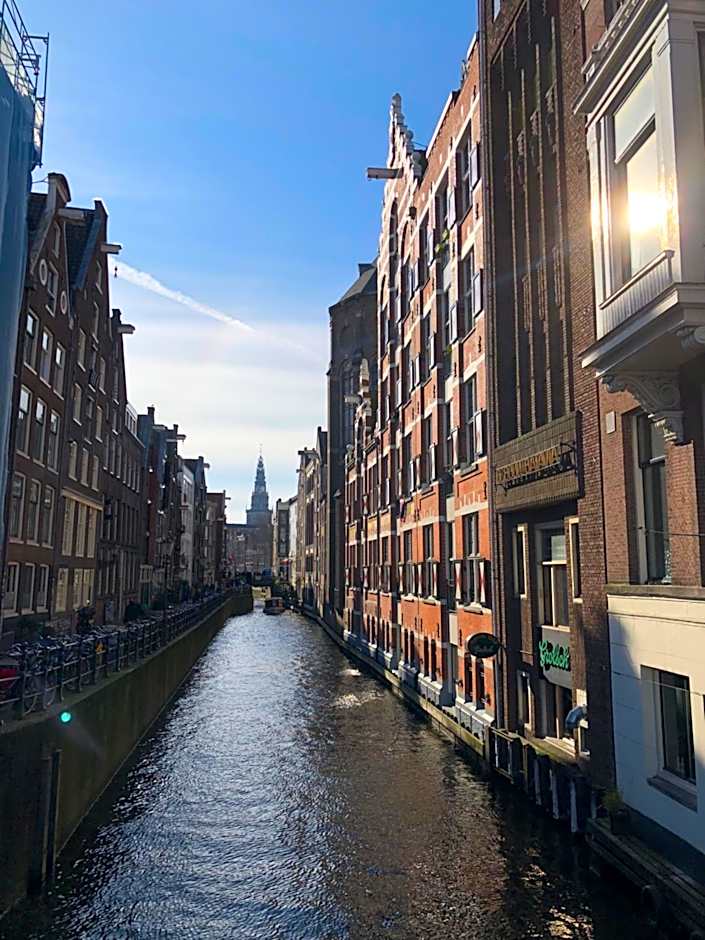 PH93 Amsterdam Central