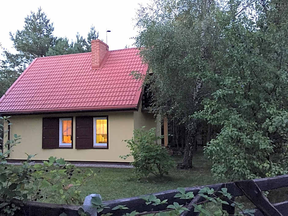 Domek nad jeziorem Rumian