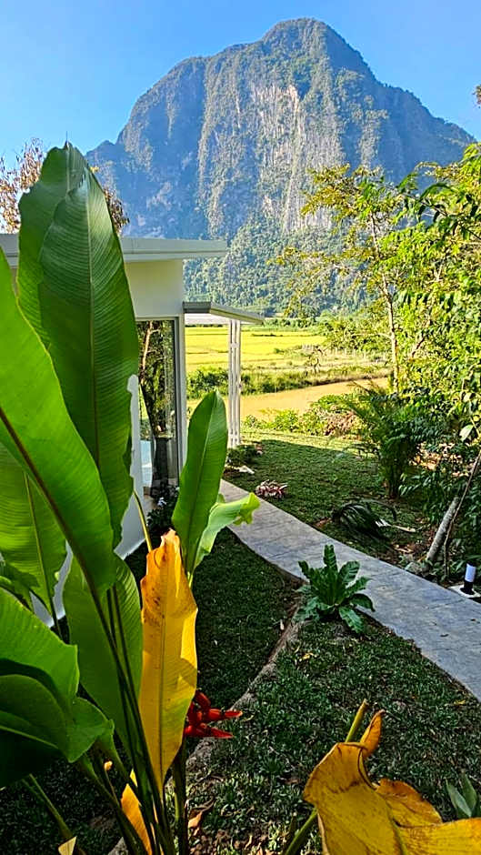 Pavilion Pha Leuang & Bungalows