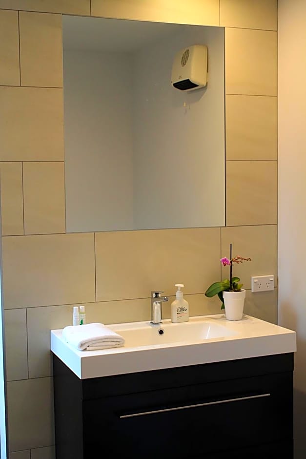 Inn the Bay Bed & Breakfast