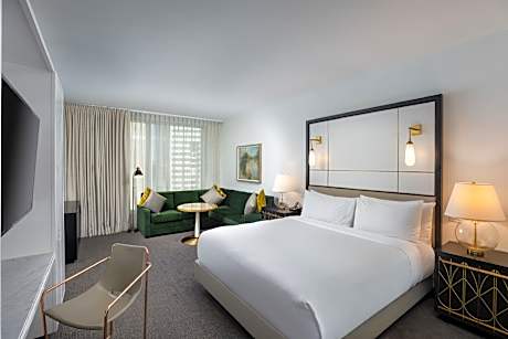 Executive, Guest room, 1 King, City view