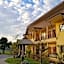 Baan Sakuna Hotel