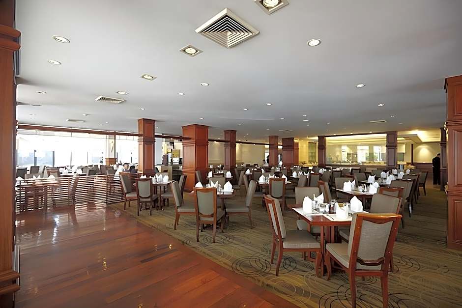 Lao Plaza Hotel