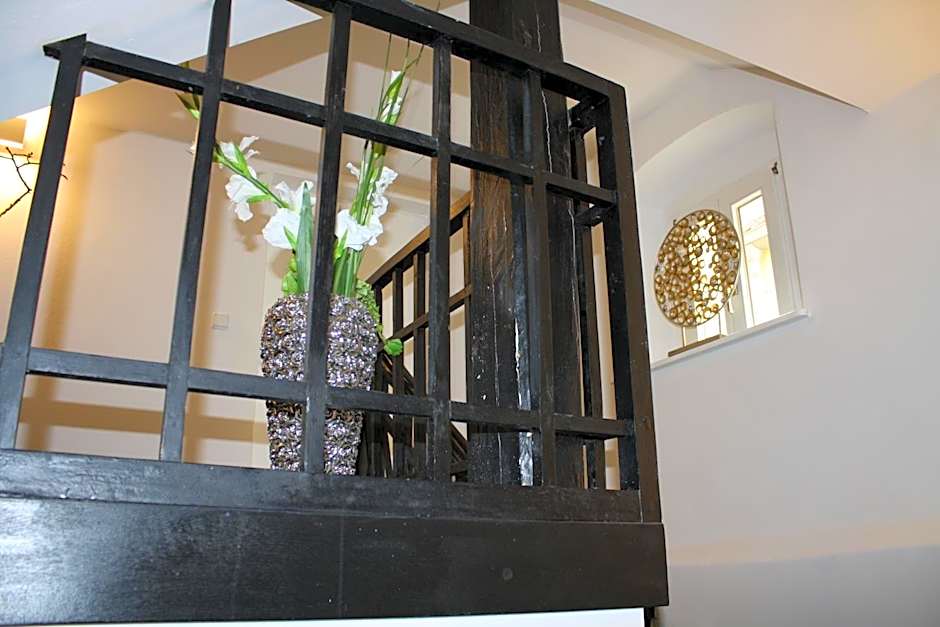 Elements Hotel