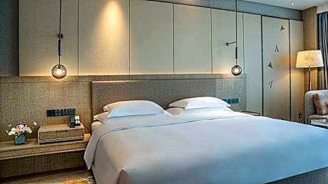 1 King Standard City View