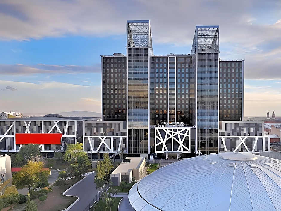Park Mall Hotel & Conference Center
