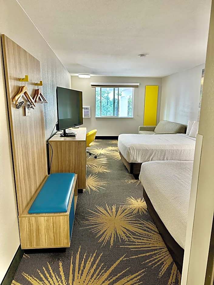 Days Inn by Wyndham Williams