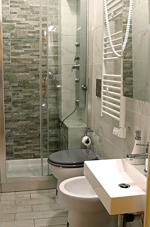 Merulana Suite Apartment