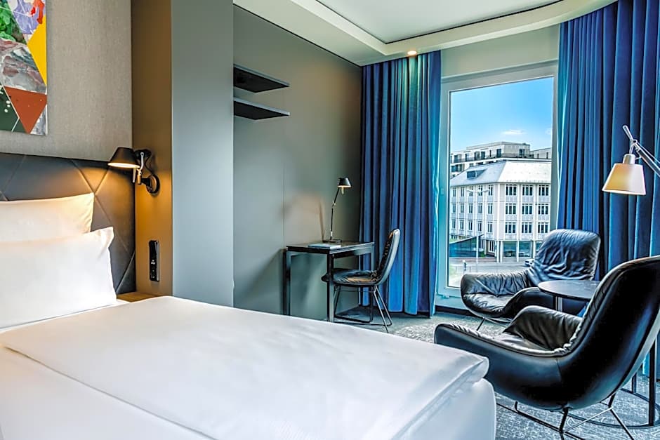Motel One Frankfurt-Römer