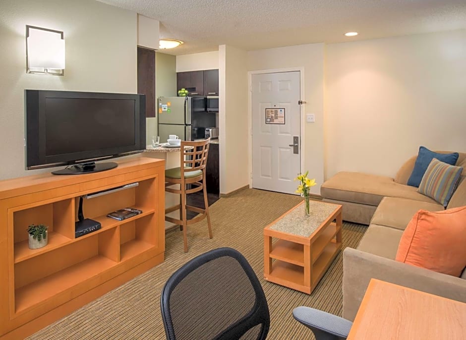 Es Park 10 Hotel – Houston, TX