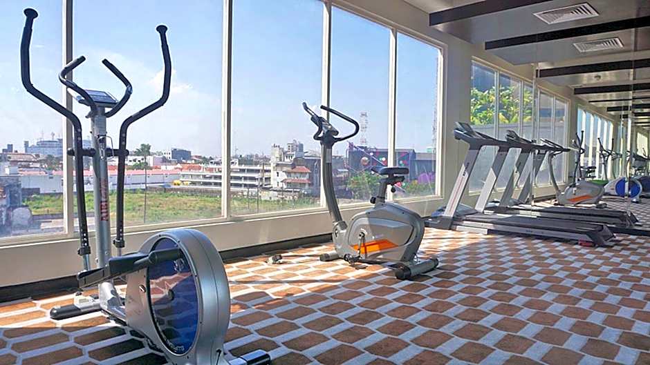 Swiss Belinn Tunjungan