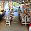 StayBird - B Suite Business Hotel