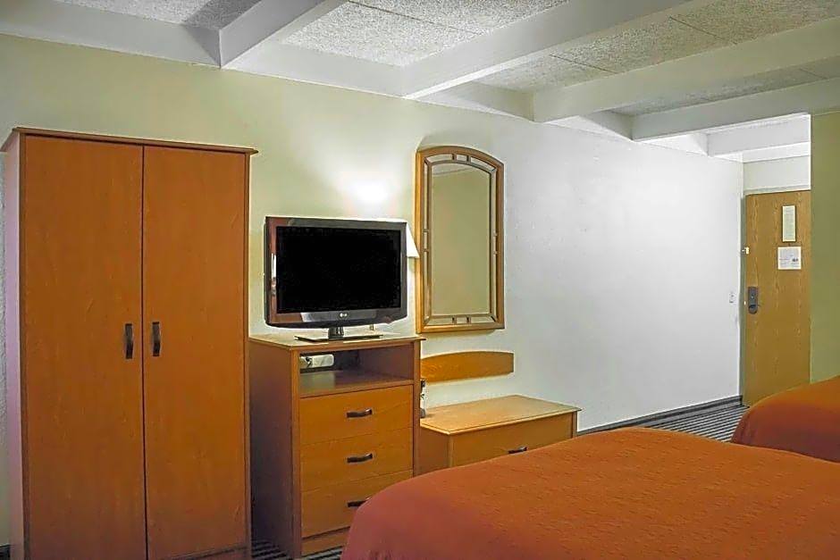 Econo Lodge Wickliffe - Cleveland East