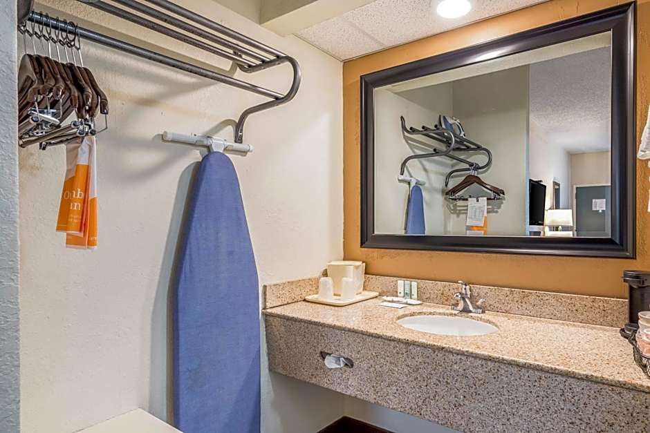 Quality Inn Downtown