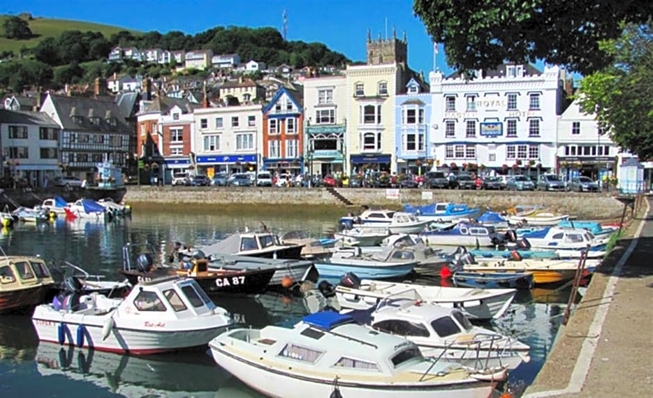 Sheena's Dartmouth Chalets