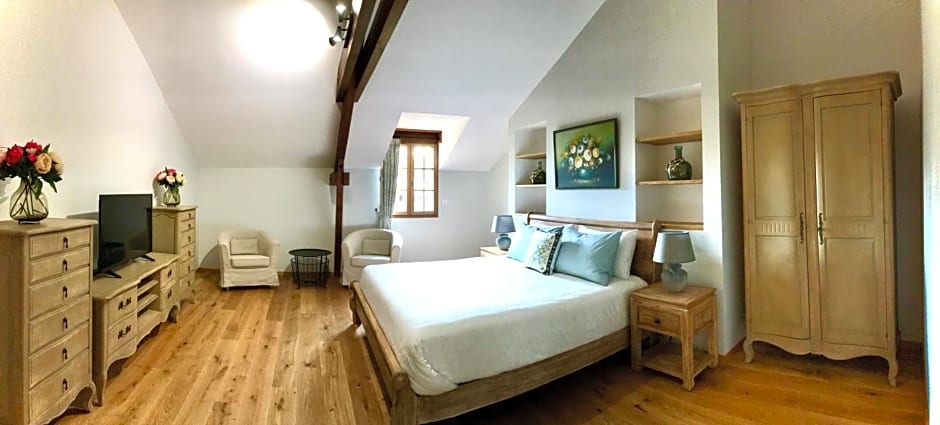 Les Cèdres du Linard, Chambres d'Hôtes B&B Near Lascaux, Montignac, Sarlat-la-Canéda, Dordogne