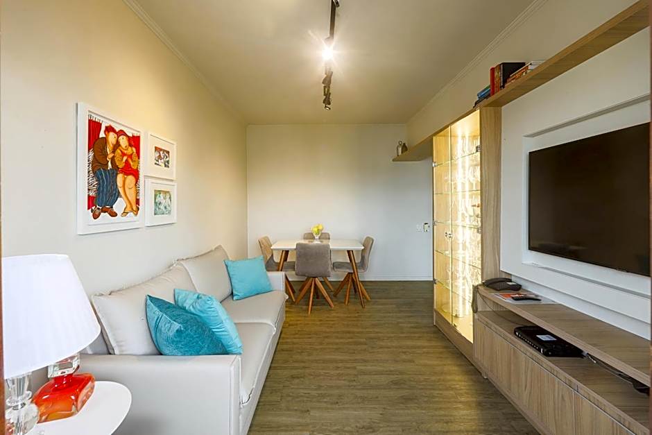 Flat Avenida Independência