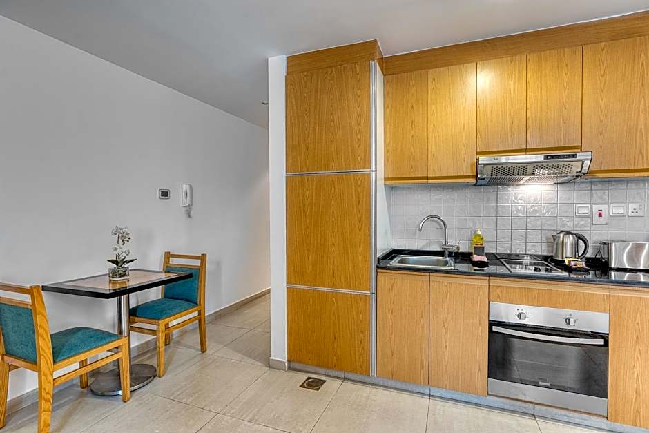 Grand Heights Dubai Hotel Apartments