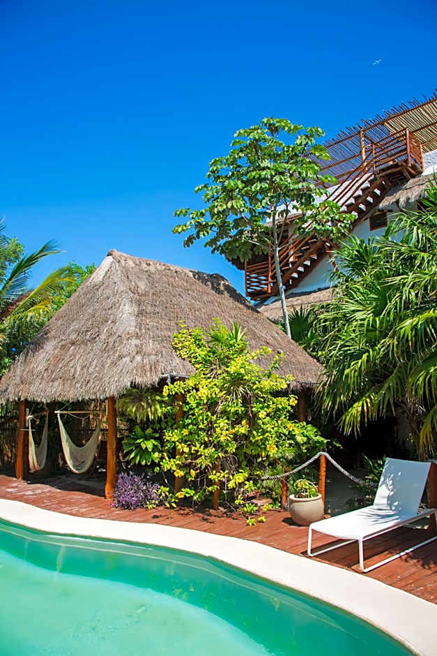 Holbox Deluxe Apartments